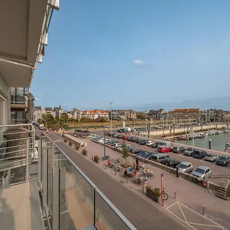 Havenzicht ブランケンベルヘ